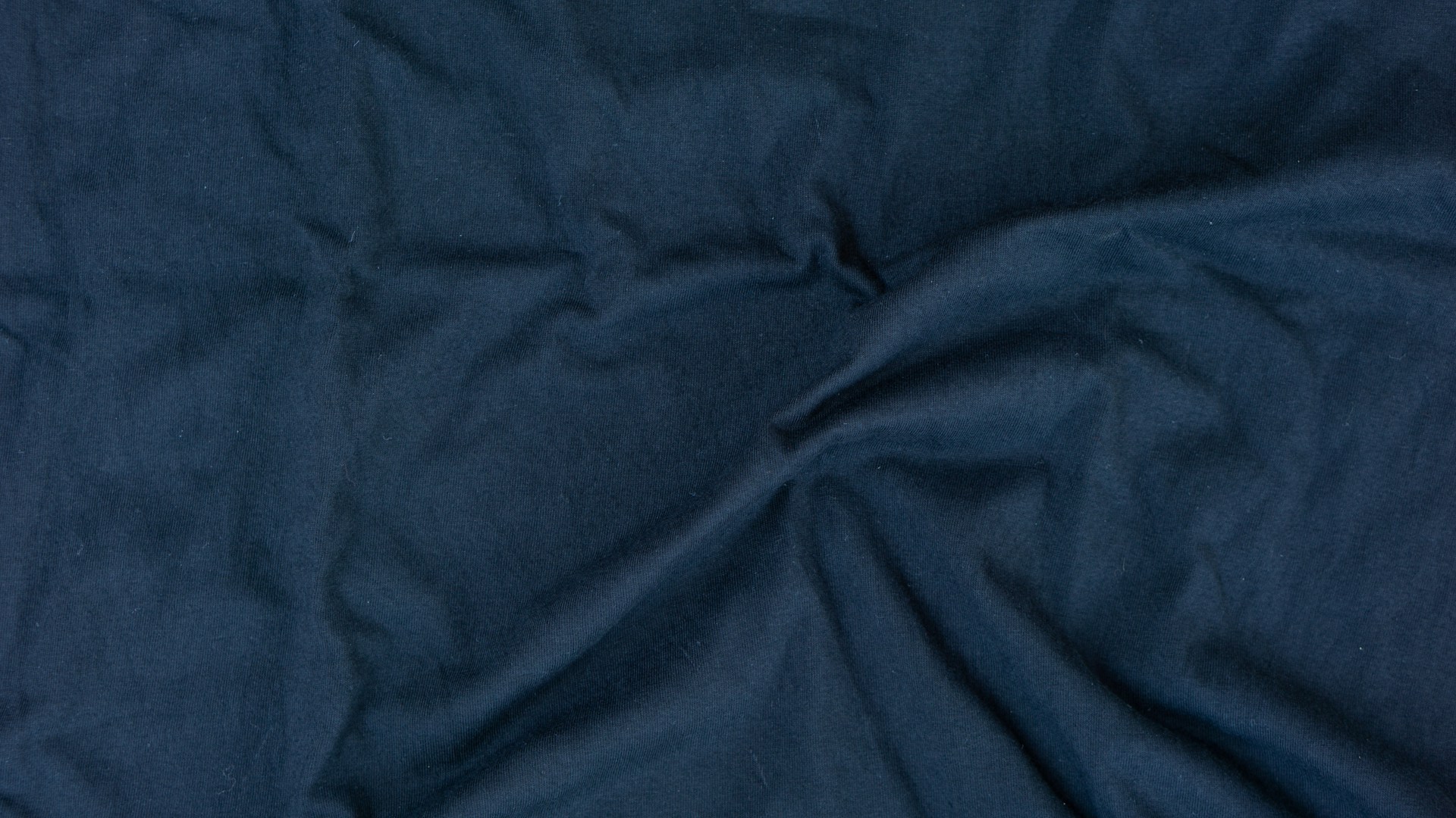 You are currently viewing Pourquoi choisir du tissu en bambou pour vos projets couture écoresponsables ?